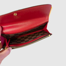Load image into Gallery viewer, LOUIS VUITTON 2021 Damier Ebene Emilie Wallet In Rouge