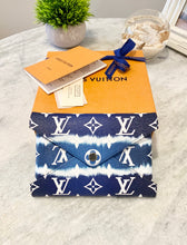 Load image into Gallery viewer, LOUIS VUITTON 2020 Monogram LIMITED EDITION Escale Medium Kirigami Pochette In Blue