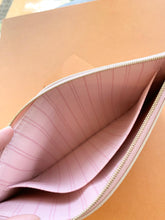 Load image into Gallery viewer, Louis Vuitton 2021 Neverfull GM Damier Azur Pochette Wristlet Pouch In Rose Ballerine