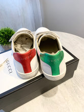 Load image into Gallery viewer, GUCCI New Ace Logo Sneakers In White EU37
