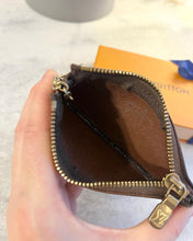 Load image into Gallery viewer, Louis Vuitton Monogram Cles Chain Key Pouch