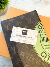 Load image into Gallery viewer, LOUIS VUITTON Monogram Villes D'europe City Guide Notebook Cover