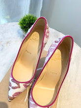 Load image into Gallery viewer, CHRISTIAN LOUBOUTIN Metallic Lurex Lips Print Strass Cosmopump 100 Pumps EU37.5