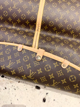 Load image into Gallery viewer, LOUIS VUITTON Vintage Monogram Garment Cover