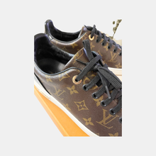 Load image into Gallery viewer, LOUIS VUITTON Monogram Frontrow Sneaker (EU)41