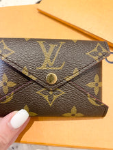 Load image into Gallery viewer, LOUIS VUITTON 2021 Monogram Pochette Kirigami Small Pouch