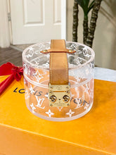 Load image into Gallery viewer, LOUIS VUITTON Transparent Plexiglass Box Scott