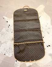 Load image into Gallery viewer, LOUIS VUITTON Vintage Monogram Garment Cover