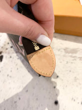 Load image into Gallery viewer, LOUIS VUITTON Monogram LIMITED EDITION Summer Trunks Toiletry Pouch 26