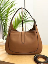 Load image into Gallery viewer, ~ BRAND NEW ~ GUCCI 2024 Jackie 1961 Medium Shoulder Bag in Cuir Leather
