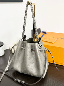 LOUIS VUITTON 2023 Bella Mahina Leather Bucket Bag in Gray Metallic