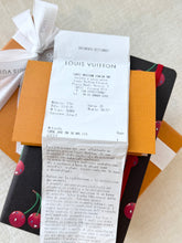 Load image into Gallery viewer, 🍒 LOUIS VUITTON 2025 LV x TM Takashi Murakami Cherry  Jane Notebook MM
