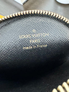 LOUIS VUITTON 2023 Monogram Mini Round Coin Purse