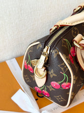 Load image into Gallery viewer, 🍒 LOUIS VUITTON LV x TM Takashi Murakami Monogram Cherry Speedy Bandoulière 20

