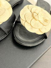 Load image into Gallery viewer, CHANEL Camellia Flower Leather Flat Sandals in Black/White - EU37.5
