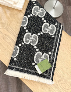 GUCCI GG Wool Jacquard Scarf - Black/Ivory