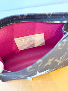 LOUIS VUITTON 2025 LV x TM Takashi Murakami Monogram Toiletry Pouch 15 - Small