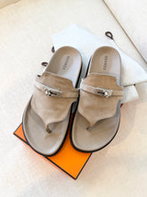 Load image into Gallery viewer, HERMES Empire Kelly Buckle Suede Sandal / Beige / EU (37)
