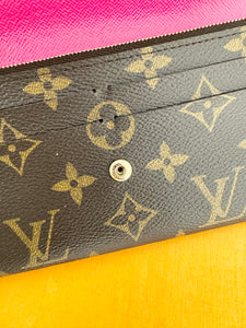 LOUIS VUITTON Monogram Bloom Flower Emilie Wallet in Fuchsia