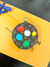 Load image into Gallery viewer, ▪️SOLD▪️LOUIS VUITTON 2023 LV x YK Multi Pochette Accessories Monogram Round Coin Purse
