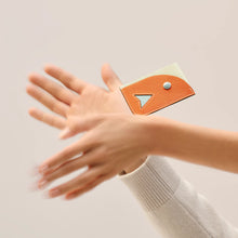 Load image into Gallery viewer, HERMES 2023 “Poisson” Card Holder in
Bleu Navy / Bleu Zéphyr / Vert Comics
