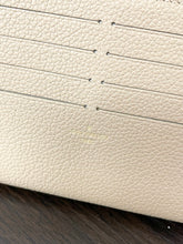 Load image into Gallery viewer, LOUIS VUITTON 2023 Monogram Félicie Empreinte Leather Card Holder Insert - Khaki
