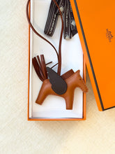 Load image into Gallery viewer, HERMES 2024 Rodeo Pegase PM Bag Charm in Pain D&#39;Epice/Sienne/Mocha
