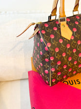 Load image into Gallery viewer, LOUIS VUITTON LV x TM Takashi Murakami Monogram Cherry Speedy 25
