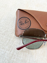 Load image into Gallery viewer, Ray-Ban RB3682 Polarized Square Sunglasses
