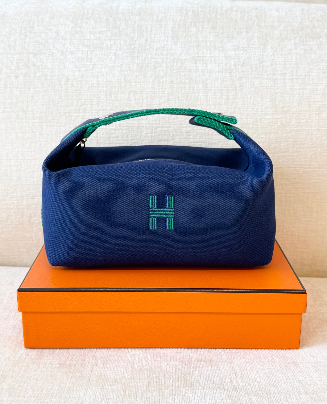 HERMÉS Bride-a-Brac PM Case / Marine Blue