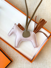 Load image into Gallery viewer, ✨NEW✨2024 Hermes Rodeo PM Charm Mauve Pale / Pain Depice / Beige Marfa

