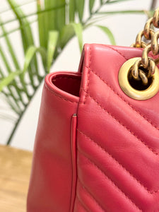 GUCCI GG Marmont Large Shoulder Bag in Hibiscus Red