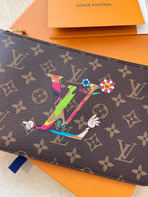 Load image into Gallery viewer, 💖 LOUIS VUITTON 2025 LV x TM Takashi Murakami Monogram Pochette Wristlet Pouch

