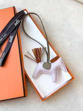 Load image into Gallery viewer, ✨NEW✨2024 Hermes Rodeo PM Charm Mauve Pale / Pain Depice / Beige Marfa
