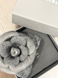 CHANEL Tweed Fabric Camellia Pin Brooch in Black