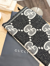 Load image into Gallery viewer, GUCCI GG Wool Jacquard Scarf - Black/Ivory
