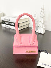 Load image into Gallery viewer, JACQUEMUS Le Chiquito Mini Leather Tote in Pink
