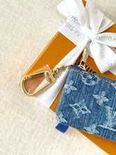 Load image into Gallery viewer, 🍒 LOUIS VUITTON 2025 LV x TM Takashi Murakami Monogram Cherry Denim Key Pouch
