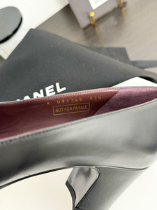 CHANEL 2020 Leather Uniform Pumps in Black - EU37.5