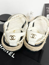 Load image into Gallery viewer, ▪️SOLD▪️CHANEL Lambskin Chain CC Thong Espadrille Sandals in White (EU36)
