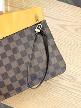 Load image into Gallery viewer, LOUIS VUITTON Neverfull Damier Ebene Pochette Wristlet Pouch in Cherry
