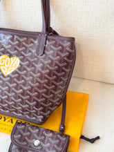 Load image into Gallery viewer, 💛 NEW! 2025 GOYARD Anjou Canvas Leather Reversible Mini Tote Bag / Burgundy
