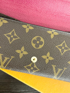 LOUIS VUITTON Monogram Josephine Wallet in Fuchsia