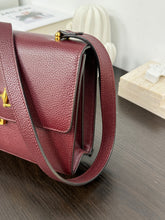 Load image into Gallery viewer, GUCCI Zumi Grain Leather Shoulder Bag in Burgundy
