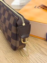 Load image into Gallery viewer, LOUIS VUITTON Damier Ebene Canvas Mini Pochette Accessoires
