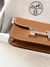 Load image into Gallery viewer, Hermès Constance Slim Wallet Gold Epsom / Silver Hardware
