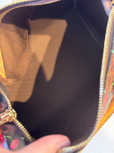 Load image into Gallery viewer, LOUIS VUITTON LV x TM Takashi Murakami Monogram Cherry Speedy 25

