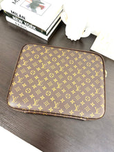 Load image into Gallery viewer, LOUIS VUITTON Monogram Canvas 15 Inch Laptop Case
