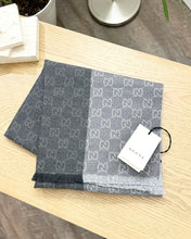 Load image into Gallery viewer, GUCCI Unisex Wool GG Monogram Jacquard Knit Scarf in Grey
