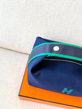 Load image into Gallery viewer, HERMÉS Bride-a-Brac PM Case / Marine Blue
